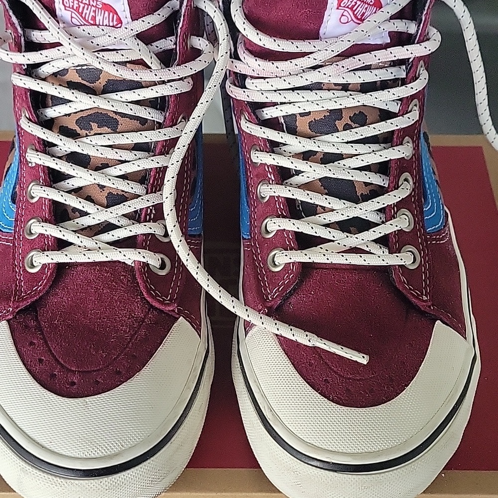 Vans Pomegranete/Leopard High-Top Sneakers W 8.5, M 7